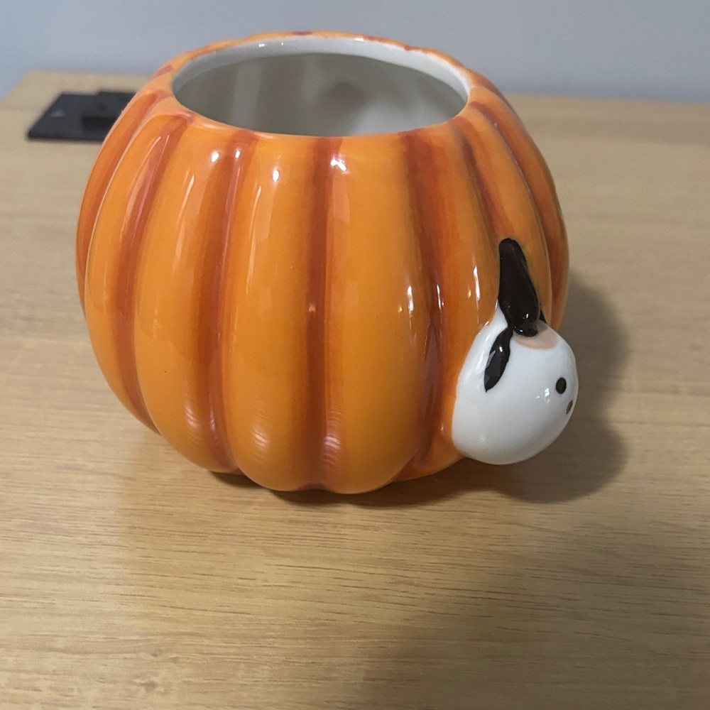 Target Pumpkin Shaped Mug with Ghost Accent - Picture 5 of 6